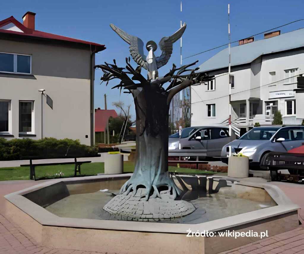 Fontanna znajdująca się w centrum miejscowości Zalasowa Fontanna znajdująca się w centrum miejscowości Zalasowa