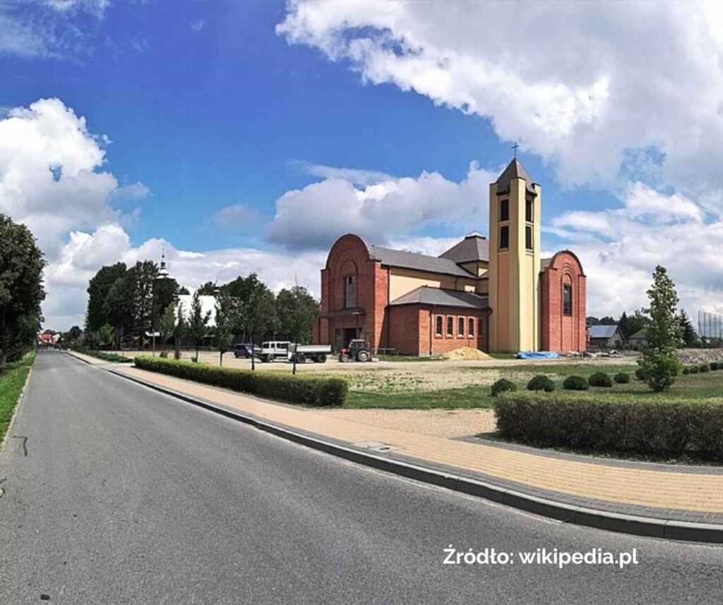 Centrum miejscowości Pogórska Wola